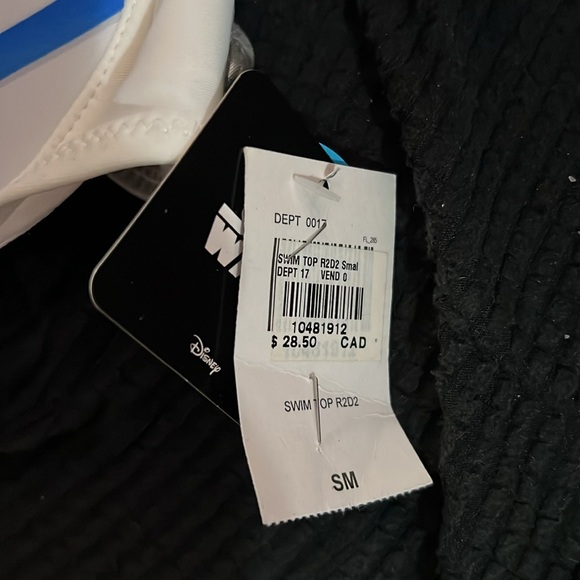 M888 NWT STAR WARS DISNEY R2D2 swim suit top size S - Picture 2 of 6